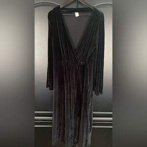 Shimera Robe
